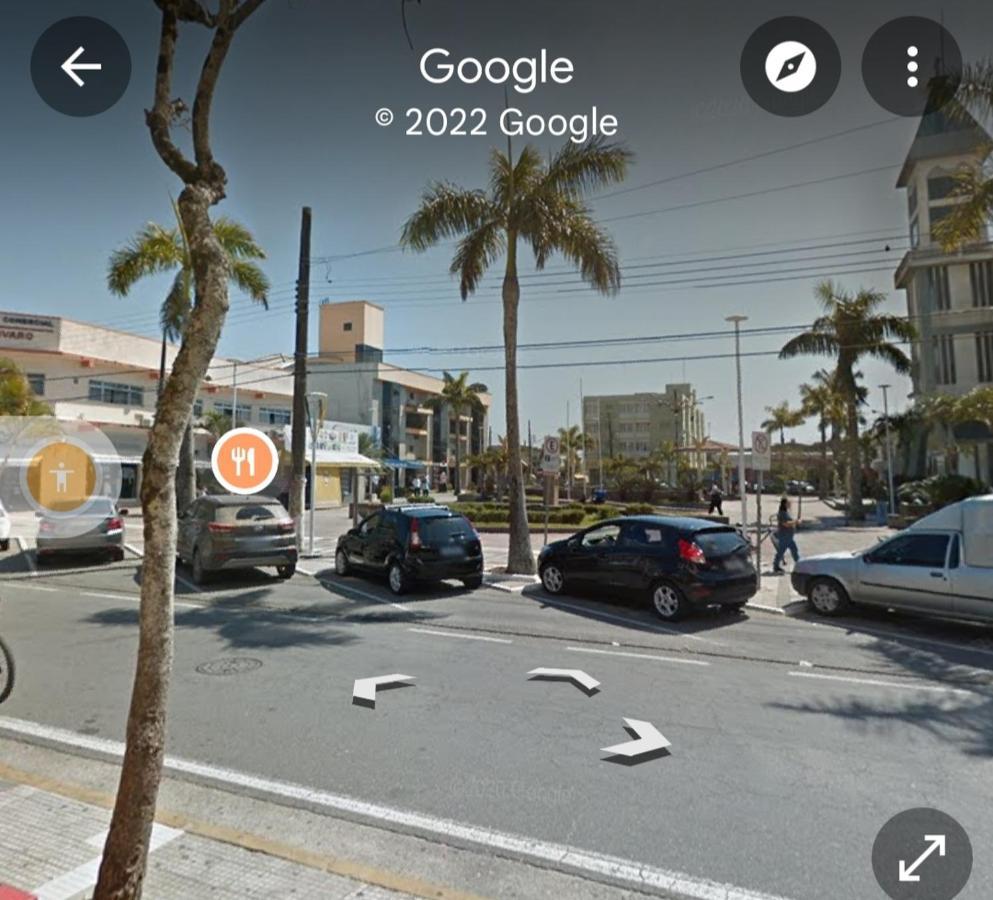 Inteiro Em No Centro, Prox A Peruibe