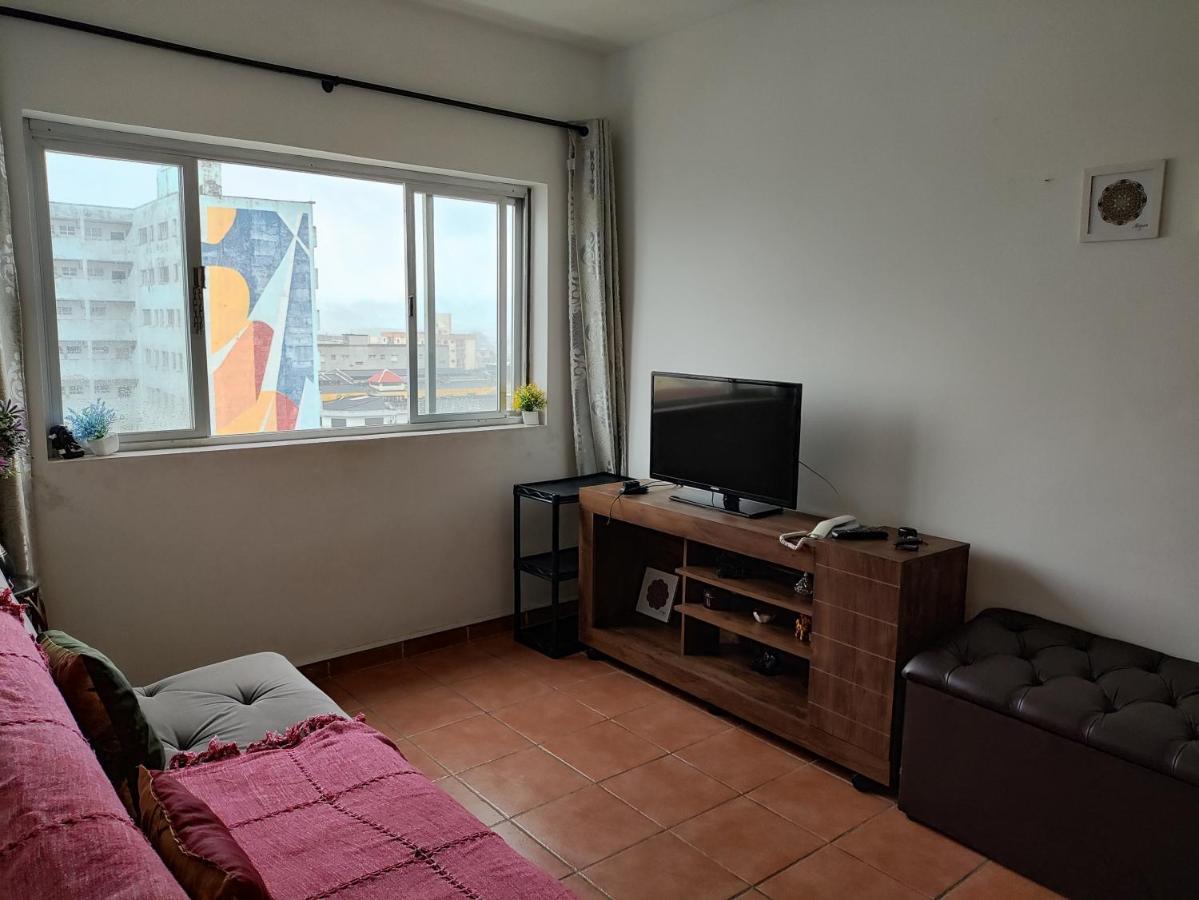 Inteiro Em No Centro, Prox A Apartment