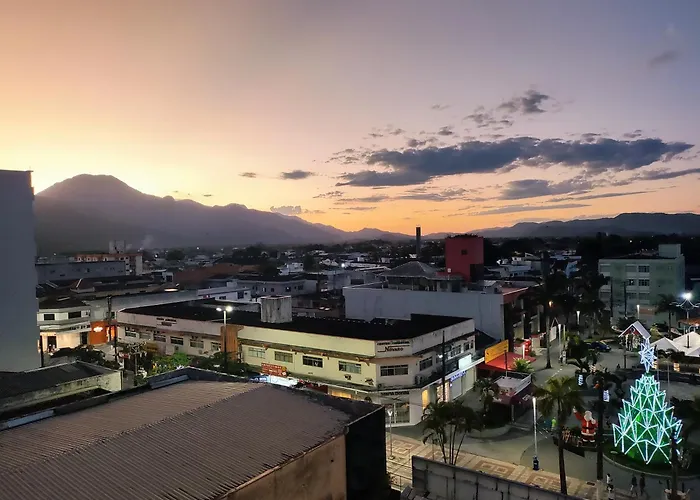 Apartamento inteiro em Peruíbe no centro, próx a praia