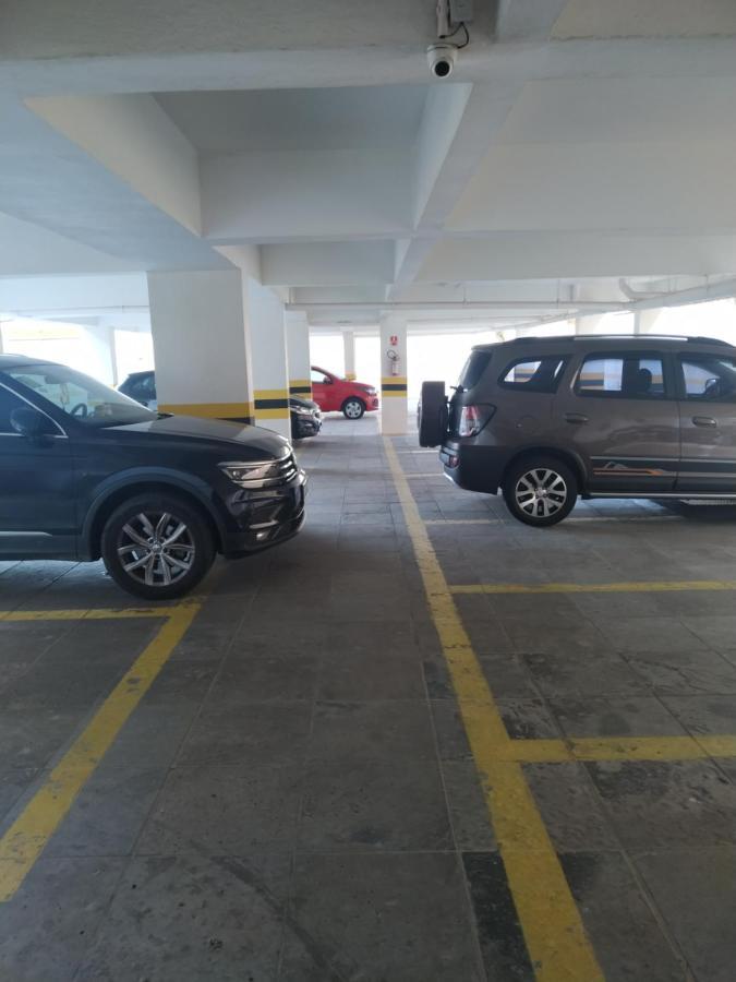 Inteiro Em No Centro, Próx A Apartamento